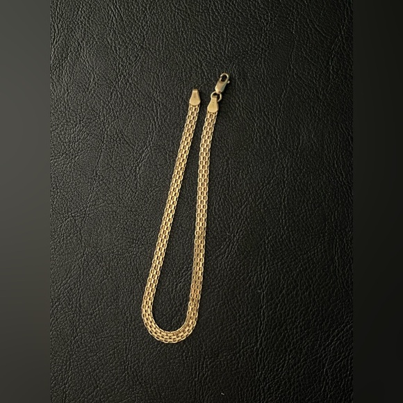 14K Solid Gold Bismarck Bracelet - Picture 1 of 3